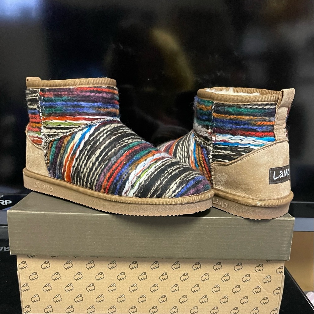 Lamo ankle slip-on booties